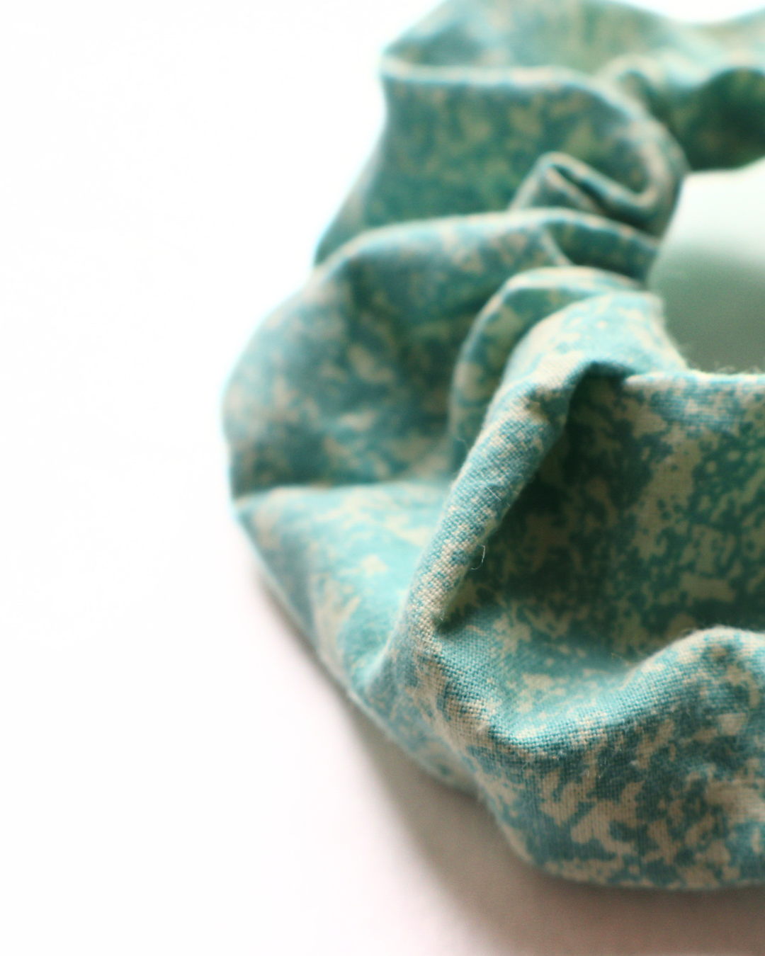CHOUCHOU MILITAIRE BLEU-VERT